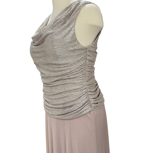 R&M Richards 16W Formal Evening Gown Silver Chiffon Ruched Maxi Prom Gala - Picture 8 of 12